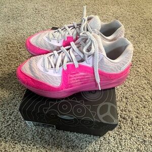 KD “Aunt Pearl” Basketball Shoes